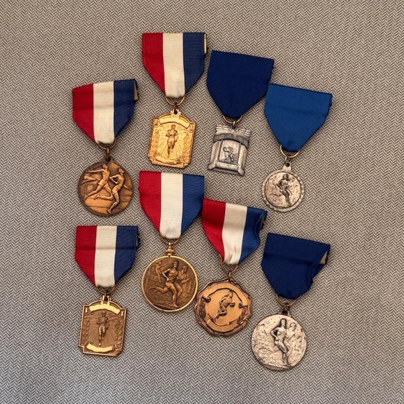 Vintage Lot of 8 Track and Field Running Runner Medals - Picture 1 of 8